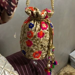 Meet your Posher, Neha